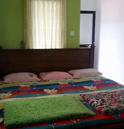 Guest house Keerthi *