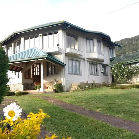 Hill Dale Bungalow Holiday home Nuwara Eliya