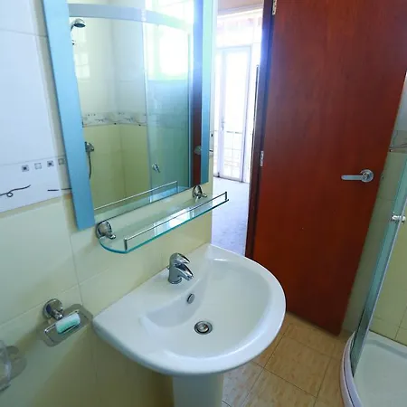 Villa Nioka Luxury Holiday Bungalow *