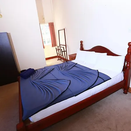 Nioka Luxury Holiday Bungalow