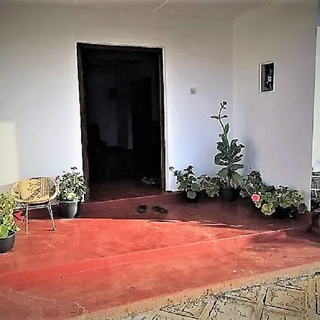 N Country House Country house