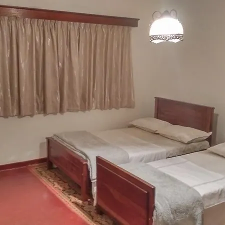 The Kingswood Holiday Bungalow *