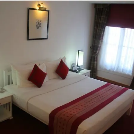 Jetwing St Andrew's Hotel 5*