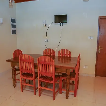 Aika Bungalow Nuwara Eliya