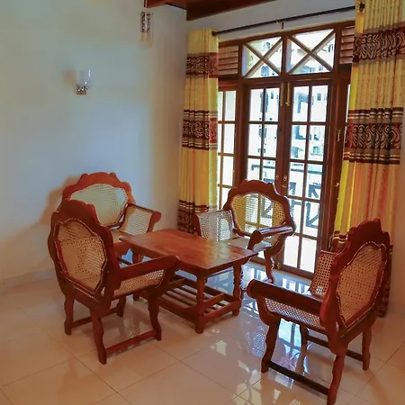 Guest house Aika Bungalow *