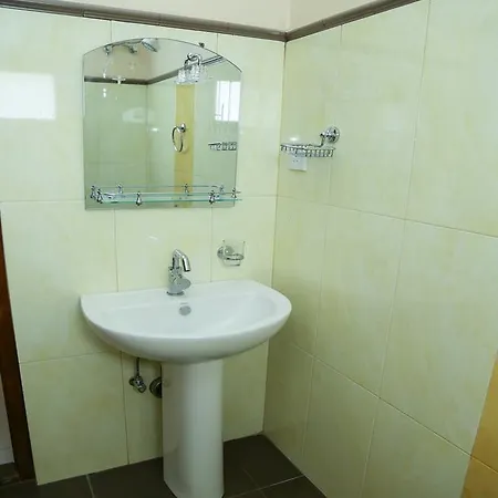 Aika Bungalow Guest house Nuwara Eliya