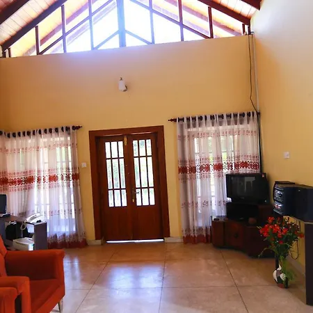 Eastern Bungalow * Nuwara Eliya