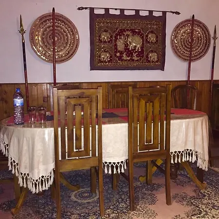Guest house Little England
