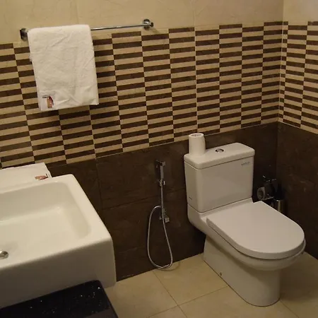 Glenhills Luxury Nuwara Eliya