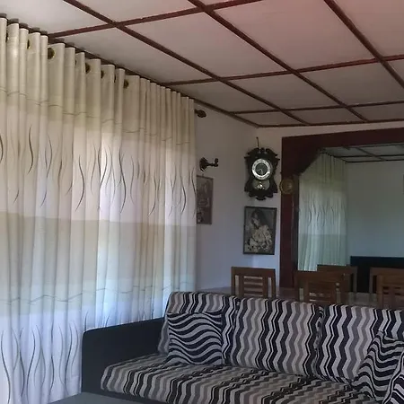 Srihelyes * Nuwara Eliya