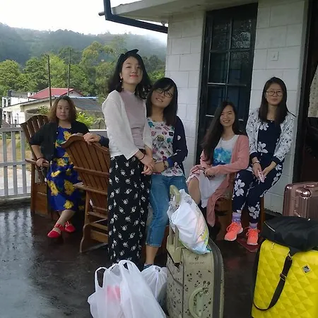 Srihelyes Nuwara Eliya