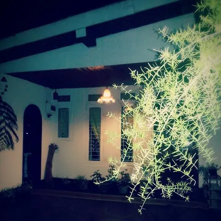 Homestay Sky House Nuwara Eliya