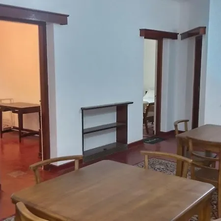 The Kingswood Holiday Bungalow * Nuwara Eliya