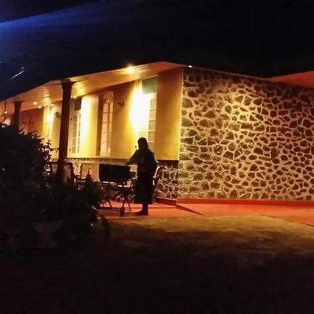 Homestay Mockingbird Residence.. *