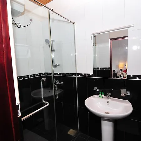Ashley Nuwaraeliya Resort 3*