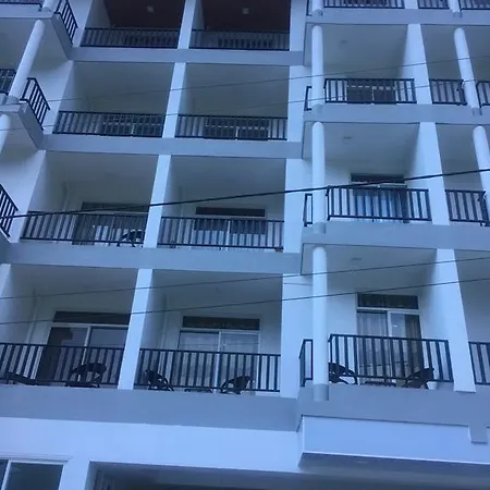 Apartment City