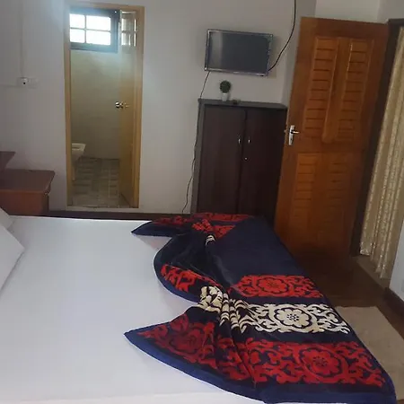 Guest house Eranga Guest 2*