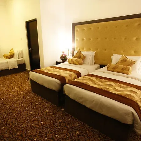 The Queensburry Hotel Nuwara Eliya