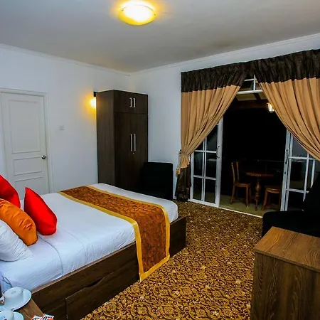 La Cottage Boutique Hotel & Restaurant Hotel