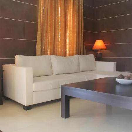 Hotel De Roshe