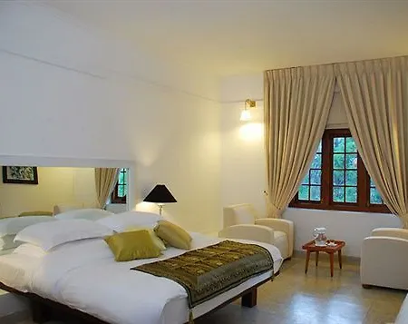 Jetwing Warwick Gardens, A Luxury Reserve Hotel