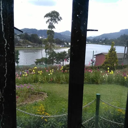 Resort Lake View Holiday 3*