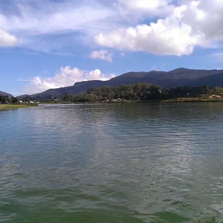 Resort Lake View Holiday Nuwara Eliya