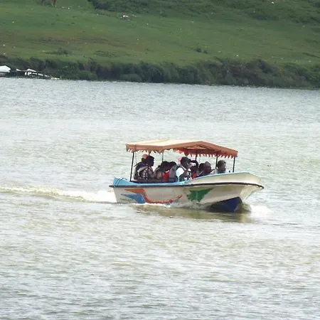 Resort Lake View Holiday