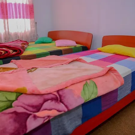 Homestay Red Star Hotel *