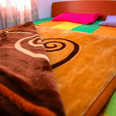Red Star Hotel Homestay Nuwara Eliya