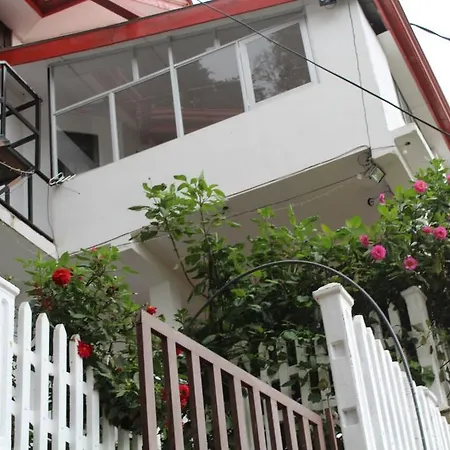 Felice Fort Bungalow
