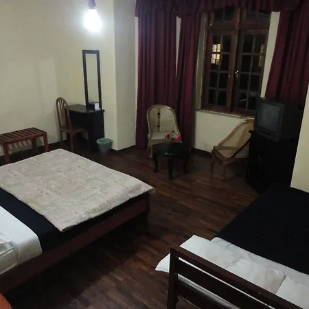 Glenfall Hotel *