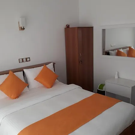 Guest house Andora 4*