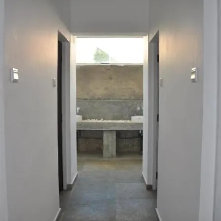 Hotel Hunters Inn 2*