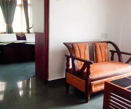 Royal Hills Nuwara Eliya Hotel