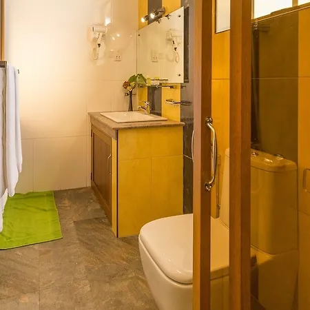 The Barnsbury House 3*