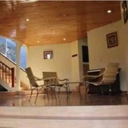 Oak Ray Summer Hill Breeze 3* Nuwara Eliya