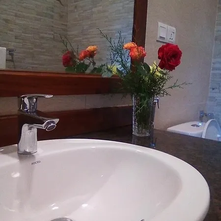 Homestay Royal Wattles Nuwara Eliya