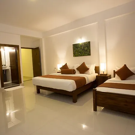 Grand Camellia Hotel Nuwara Eliya