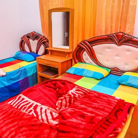 Red Star Hotel *