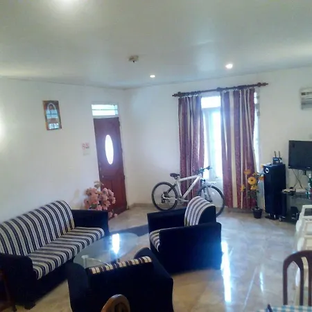 Vista The Cottage Villa *