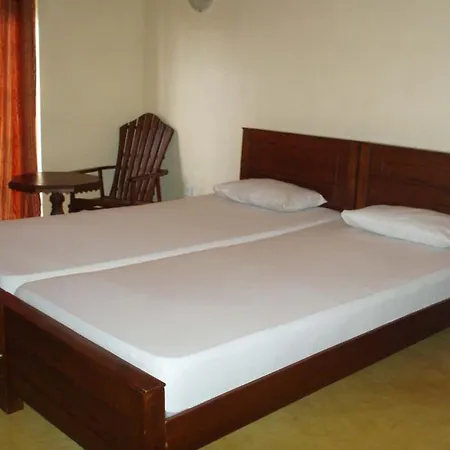 Inn Hill View Bungalow Nuwara Eliya
