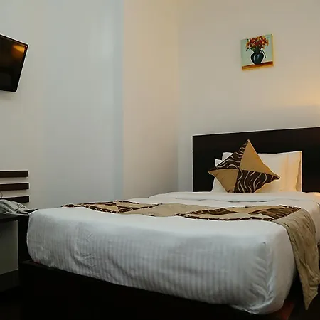 Blue Meadows Nuwaraeliya Hotel