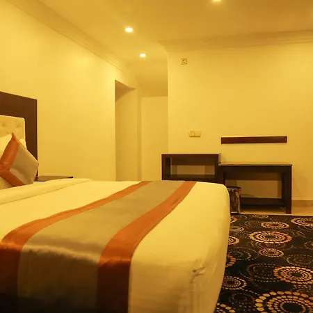 Hotel Galaxy Grand Nuwara Eliya