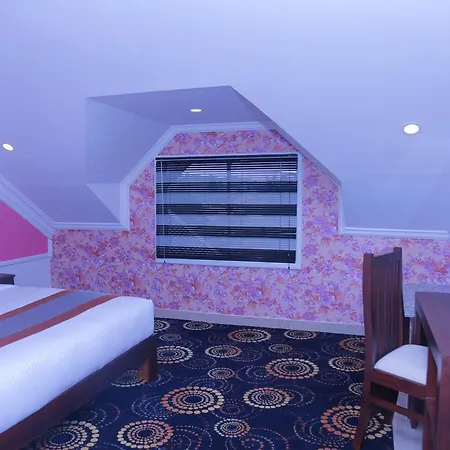 Galaxy Grand Hotel Nuwara Eliya