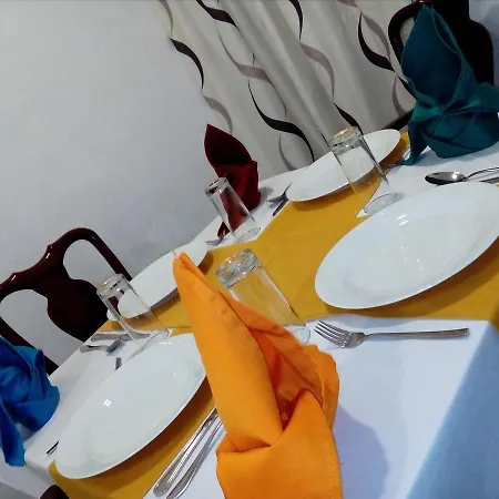 Eeescart Nuwaraeliya Hotel 3*