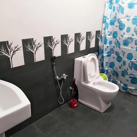 Tong Fu Guest house *