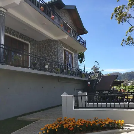 Tong Fu * Nuwara Eliya