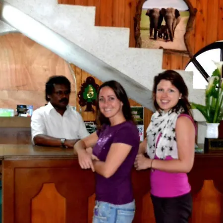 Hotel Single Tree Nuwara Eliya