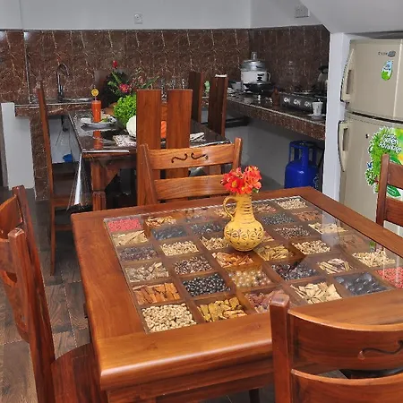 Moonplains Hemaya Bungalow Hotel